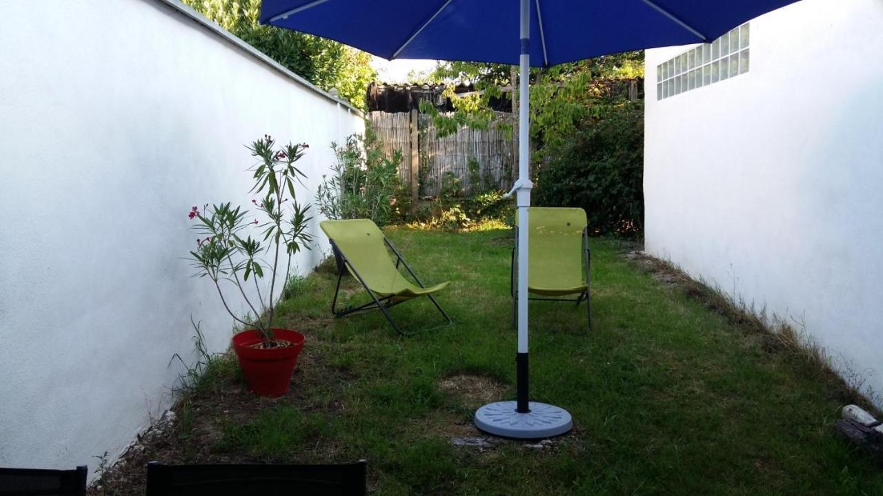 Ferienwohnung Holidays In Paris Loft Design & Atypique Avec Jardin Massy  Exterior foto